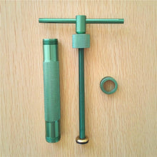 Load image into Gallery viewer, High Quality Green Clay  Extruders Sculpture Gun Clay Sugar Paste Extruder Fondant Cake Sculpture Polymer Gun Tool