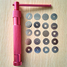 Load image into Gallery viewer, Rose Red Metal Alloy Sugar Paste Extruder Craft Gun with 20 Tips Sugar Craft Fondant Cake Sculpture Polymer Clay Tool Perfect
