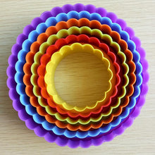 Load image into Gallery viewer, 1 Set Plastic Cupcake Round Shape Cookie Cutter Cake Mold Biscuit Fondant DIY Cake Kitchen Cooking Tools 6 size together