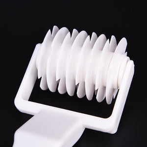 Best Plastic Wheel Knife Embossing Dough Roller Lattice Craft Cooking Tools Large Size Pull Net Pizza Cutters & Wheels