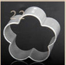 Load image into Gallery viewer, Cookie Cutters Moulds Aluminum Alloy Cute Animal Candy Shape Biscuit Mold DIY Fondant Pastry Decorating Baking Kitchen Tools