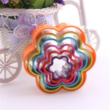 Load image into Gallery viewer, 5pcs/6pcs/Set  Cookie Cutter Cake Mold Biscuit Fondant DIY Cake Kitchen Cooking Kitchen Baking Tools Cake Cookie Mold Biscuit