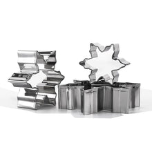 Load image into Gallery viewer, 5Pcs/Set Christmas Snowflake Stainless Steel Cookie Cutters Cake Biscuit Moulds Fondant Icing Mold Kitchen Baking Tools