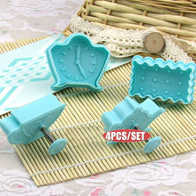 Load image into Gallery viewer, Hearts Clock Shape Cookies Cutter Molds Plastic Biscuit Fondant Cutter Plunger Stamps Kitchen Cake Decorating Tools 4Pcs/Set