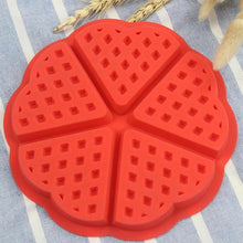 Load image into Gallery viewer, Round Heart Shape Waffle Biscuit Mold Silicone Cake Mould Kitchen Baking Tool Hot